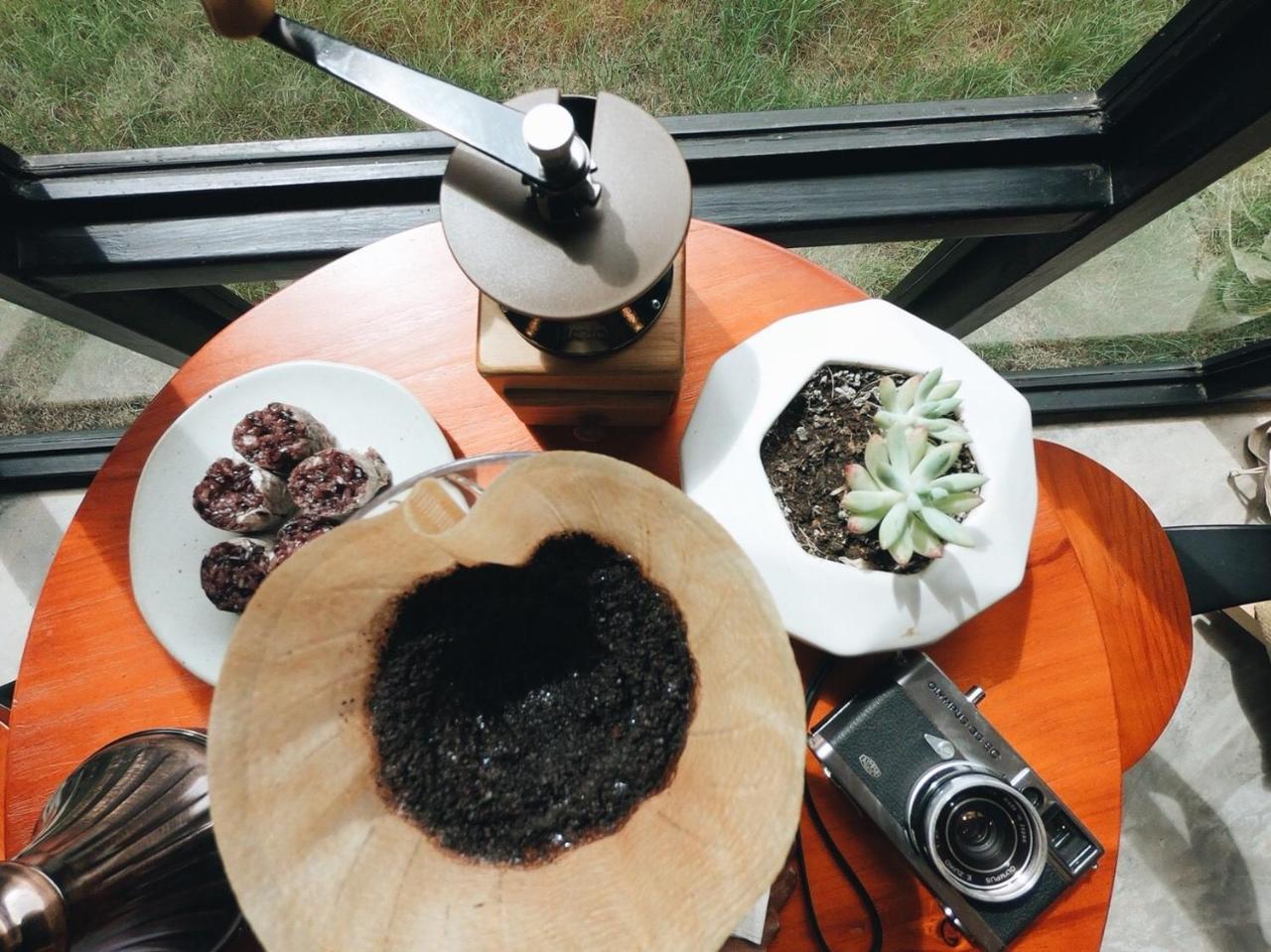 더 심플 코 야오 노이 코야오노이 외부 사진